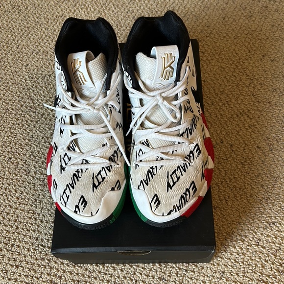 Kyrie 4 BHM - Picture 7 of 7